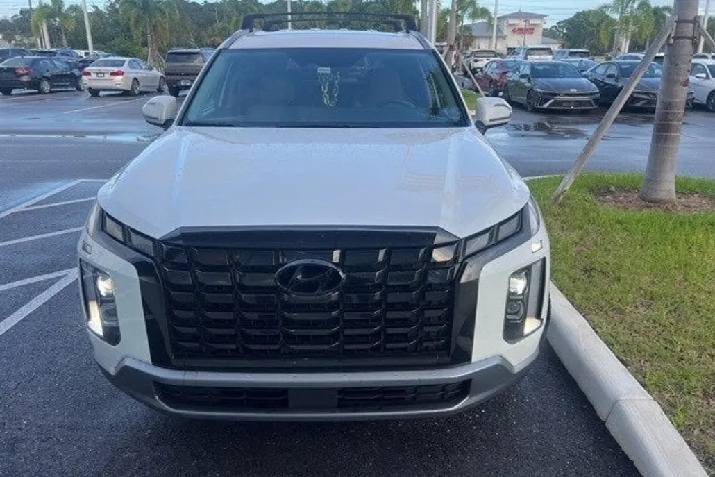 2023 Hyundai Palisade SEL photo 1