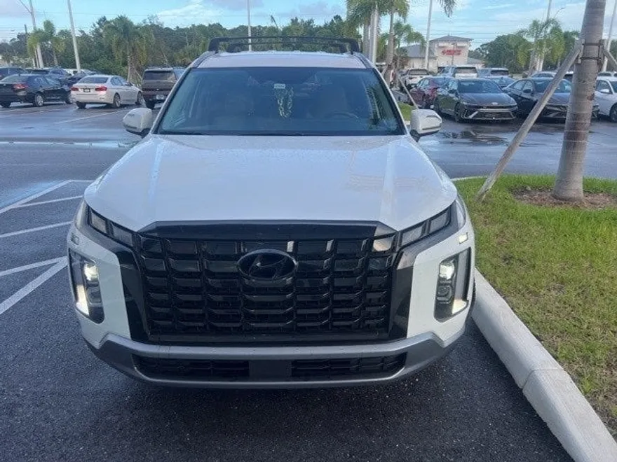 2023 Hyundai Palisade SEL photo 1