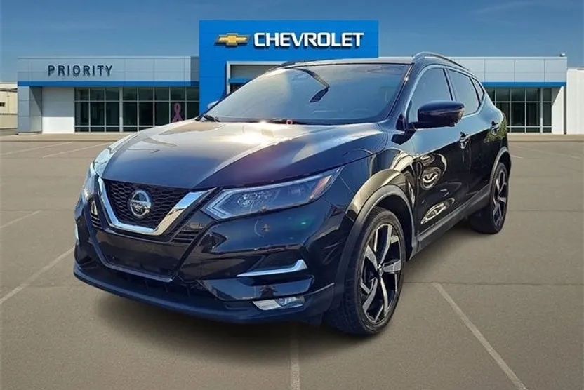 2022 Nissan Rogue Sport SL photo 1