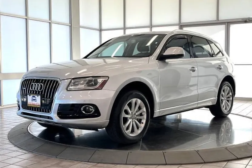 2013 Audi Q5 2.0T Premium Plus photo 1
