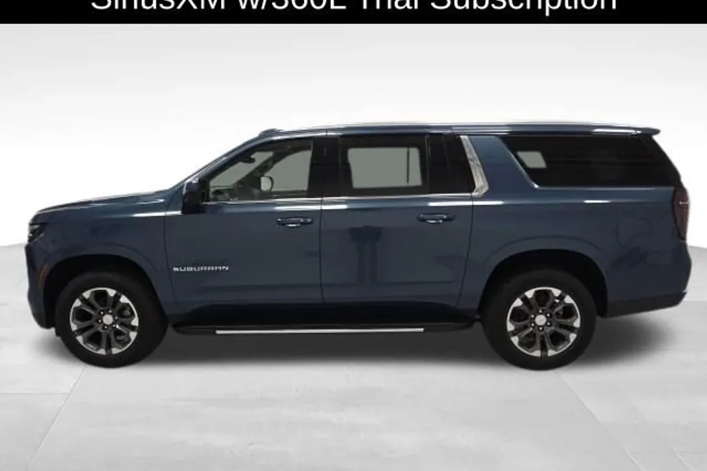 2025 Chevrolet Suburban LS photo 1