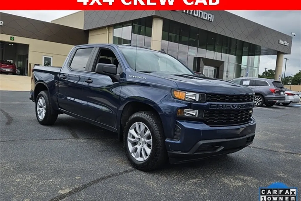 2021 Chevrolet Silverado 1500 Custom photo 1