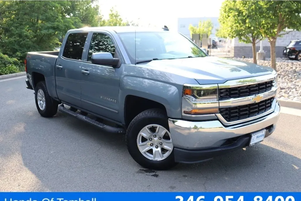 2016 Chevrolet Silverado 1500 LT photo 1