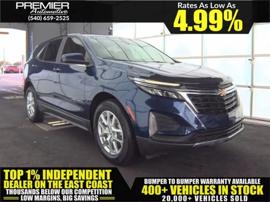 2021 Chevrolet Traverse LS photo 1