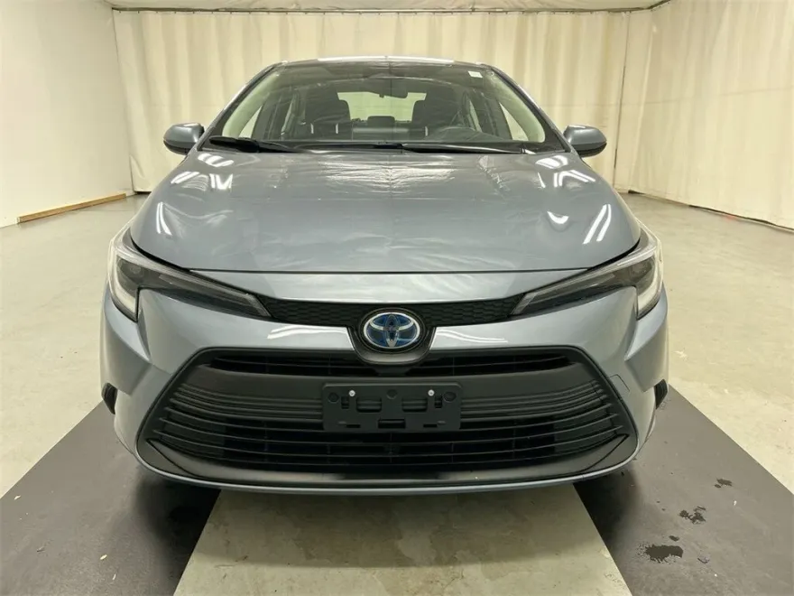 2023 Toyota Corolla Hybrid LE photo 1