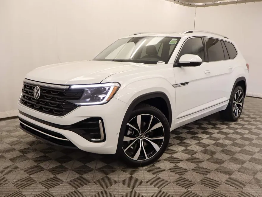 2026 Volkswagen Atlas SEL Premium R-Line photo 1