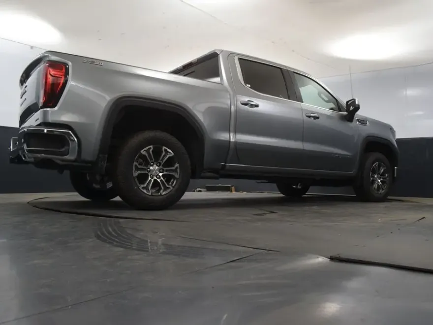 2025 Gmc Sierra 1500 SLE photo 35