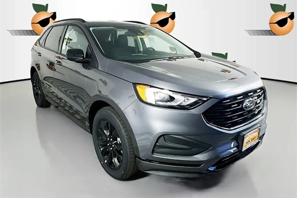 2024 Ford Edge SE photo 1