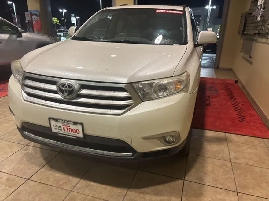 2012 Toyota Highlander Limited photo 1