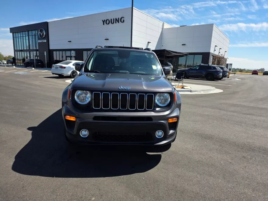 2019 Jeep Renegade Latitude photo 1