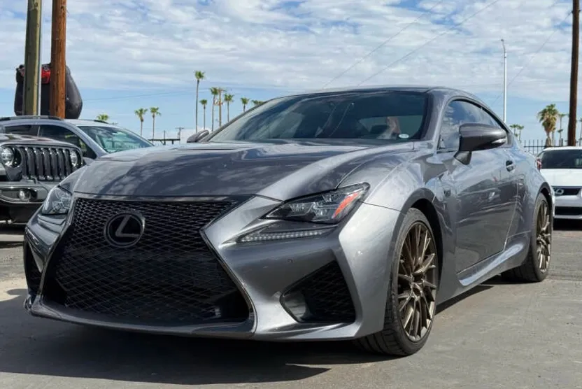 2015 Lexus RC F photo 1