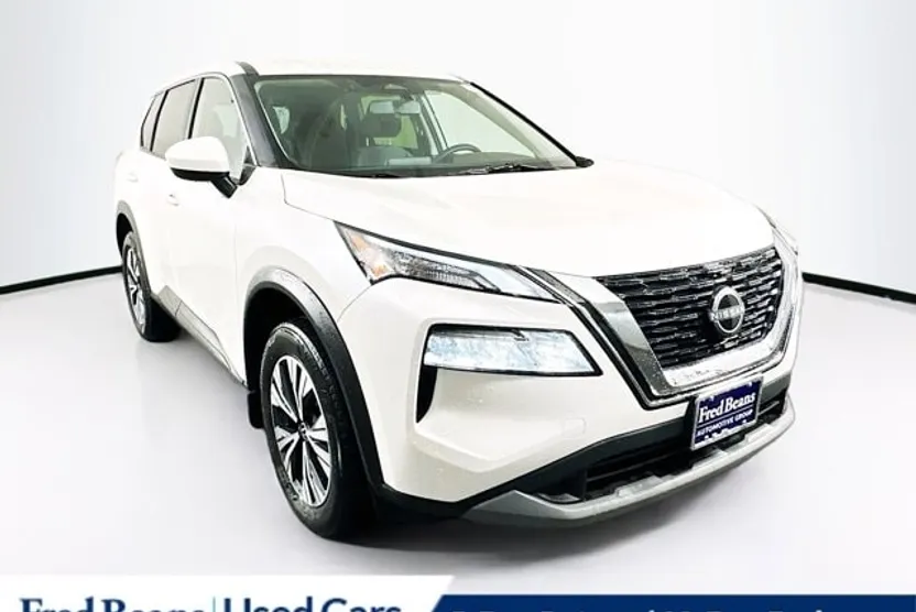 2023 Nissan Rogue SV photo 1
