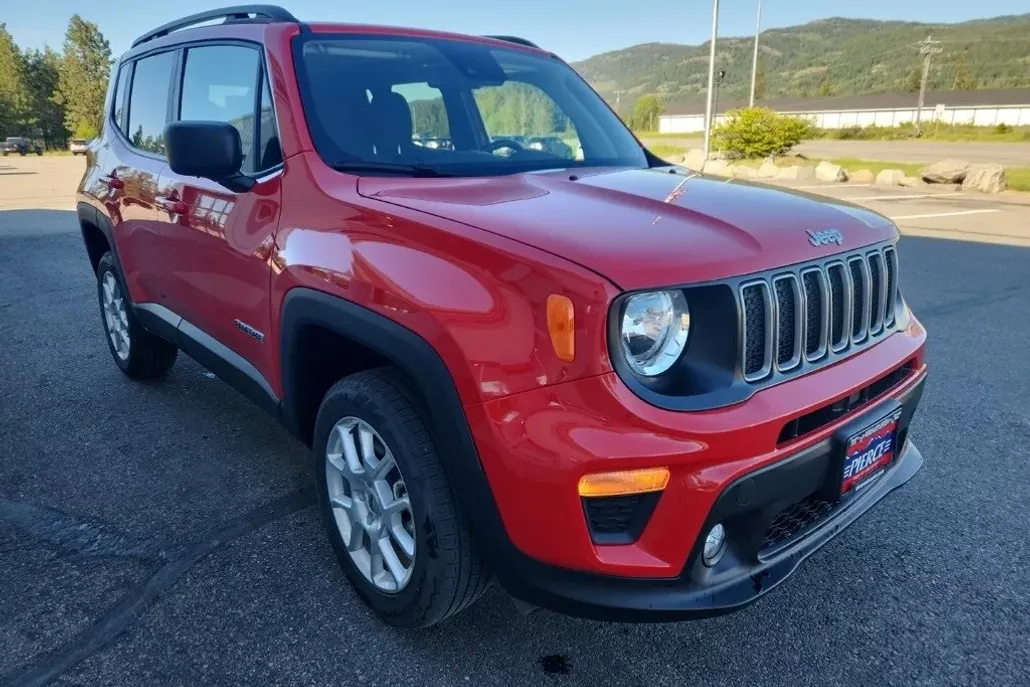 2023 Jeep Renegade Latitude Upland photo 1