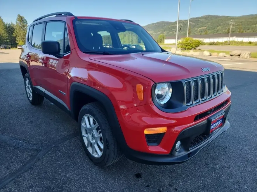 2023 Jeep Renegade Latitude Upland photo 1