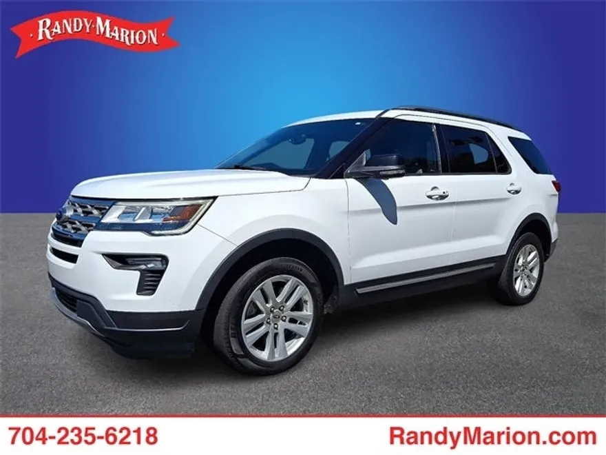 2018 Ford Explorer XLT photo 1