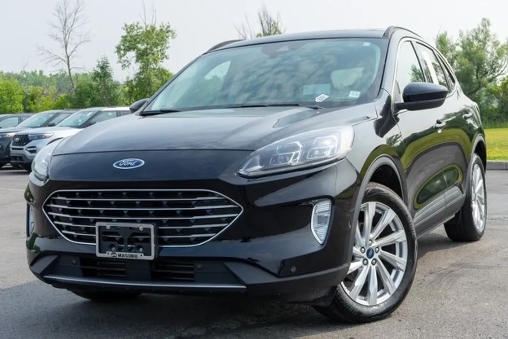 2021 Ford Escape Titanium photo 1
