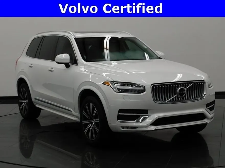 2024 Volvo XC90 B5 Core photo 1