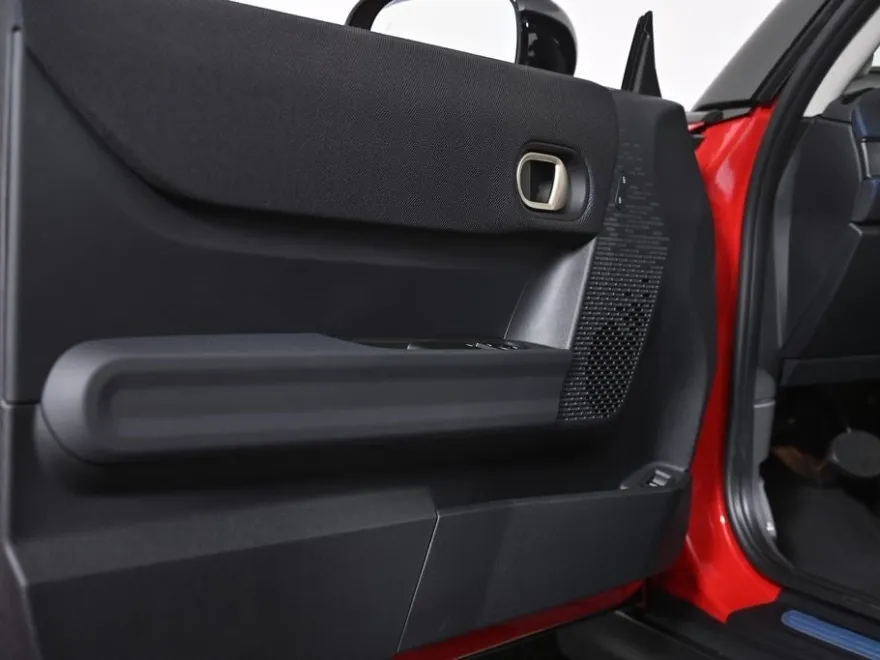 2025 Mini Cooper 2 Door Hardtop S photo 32
