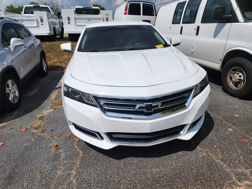 2020 Chevrolet Impala 1LT photo 1