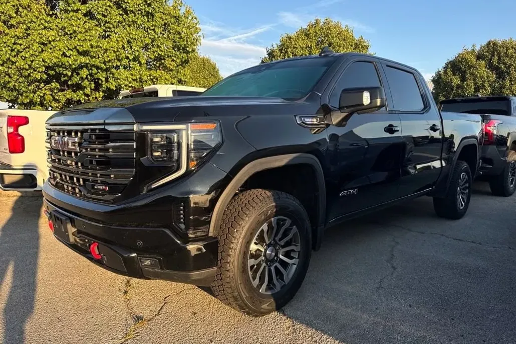 2023 Gmc Sierra 1500 AT4 photo 1