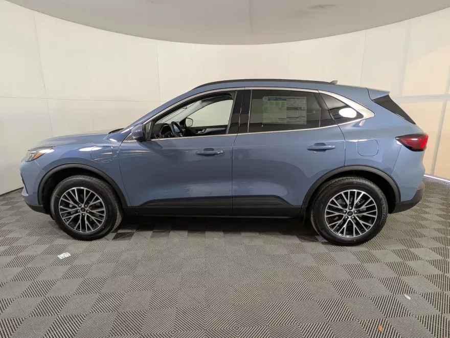 2025 Ford Escape Plug-In Hybrid Base photo 1