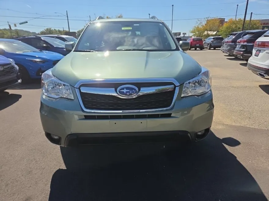 2016 Subaru Forester 2.5i Limited photo 1