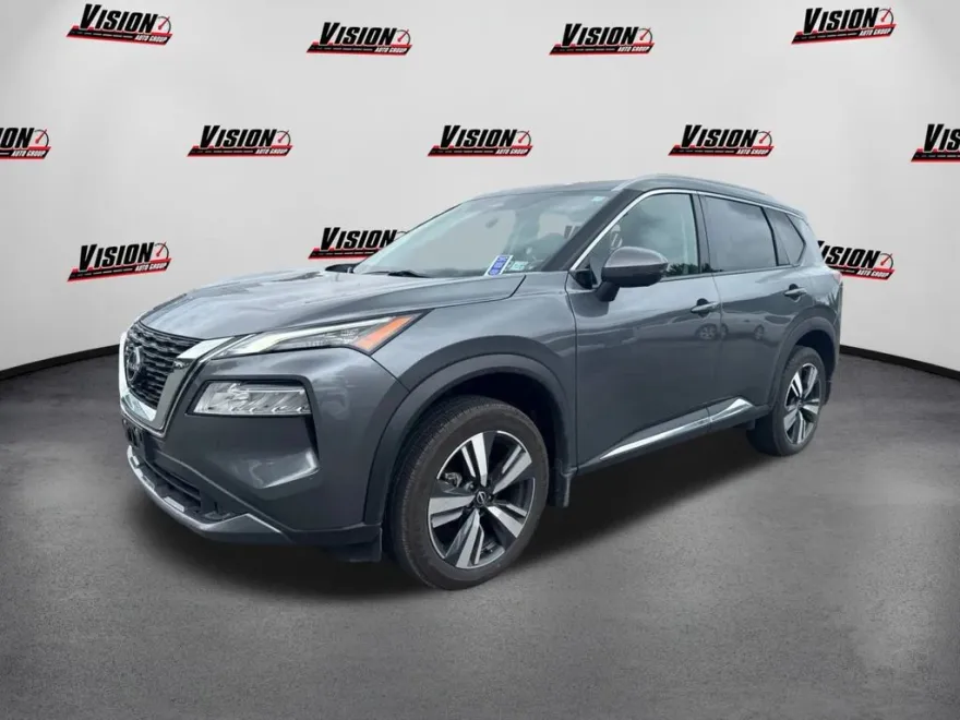 2023 Nissan Rogue SL photo 1