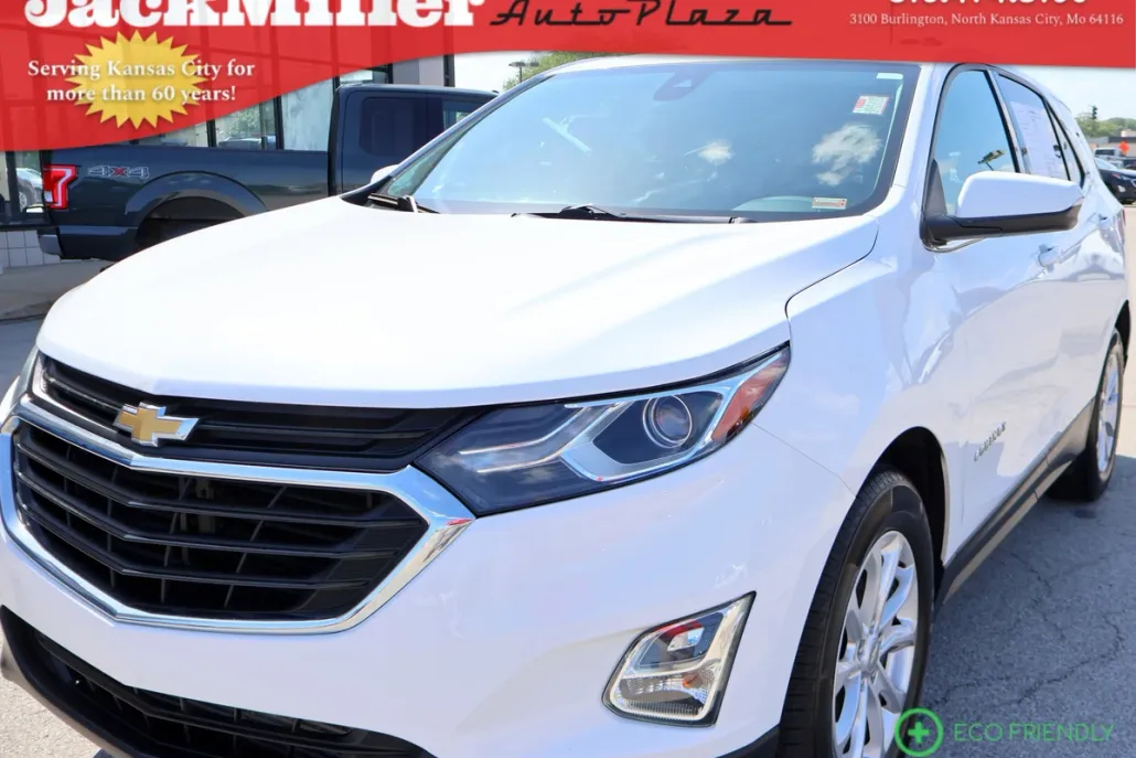 2019 Chevrolet Equinox LT photo 1