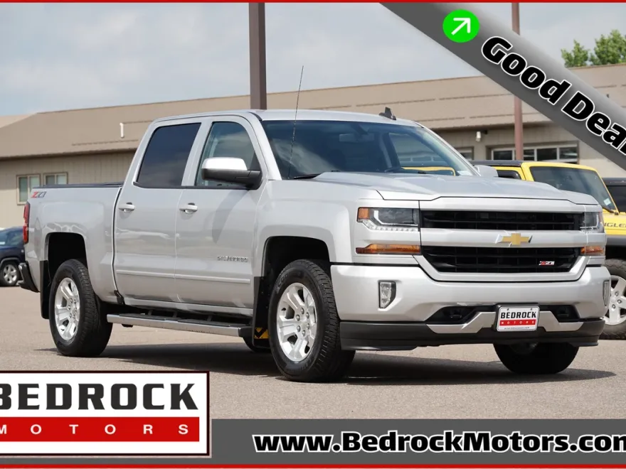 2018 Chevrolet Silverado 1500 LT photo 1
