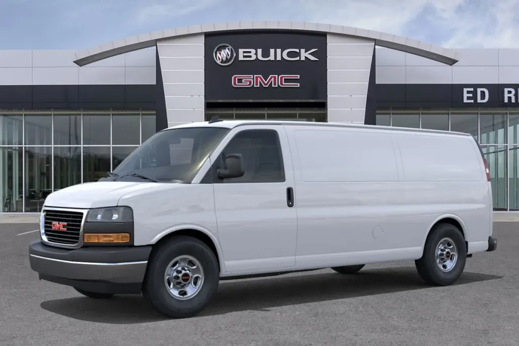 2025 Gmc Savana Cargo 2500 photo 1