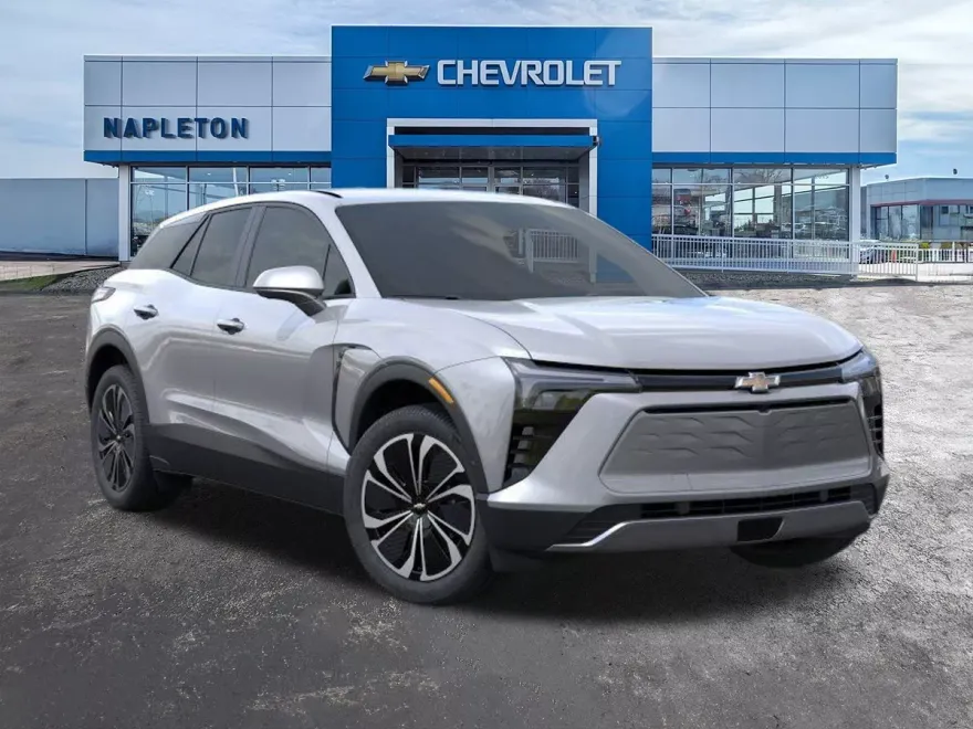 2025 Chevrolet Blazer EV photo 1
