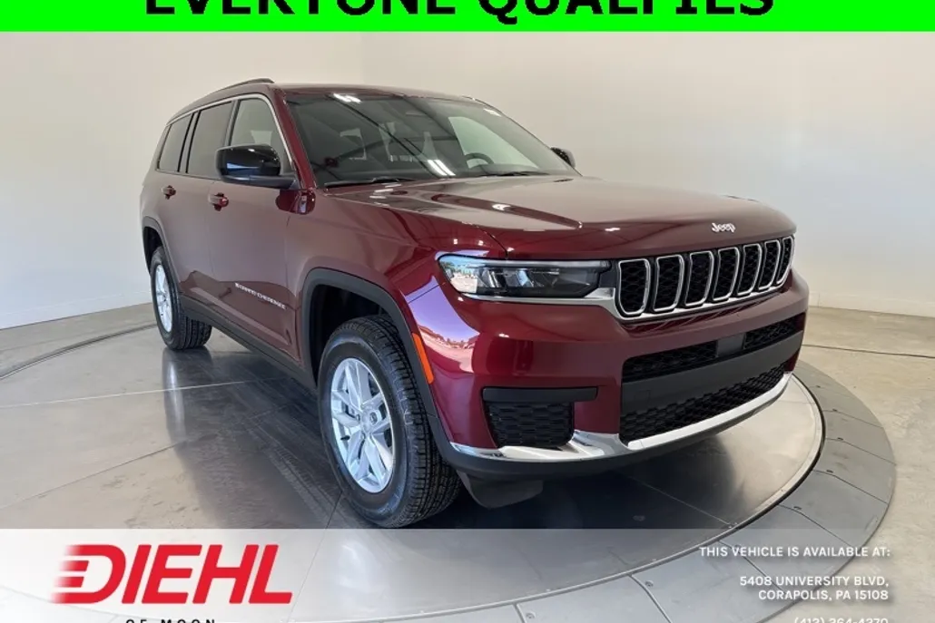 2025 Jeep Grand Cherokee Laredo photo 1