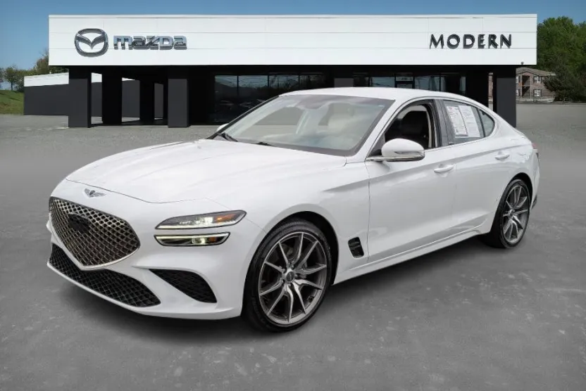 2023 Genesis G70 2.0T photo 1
