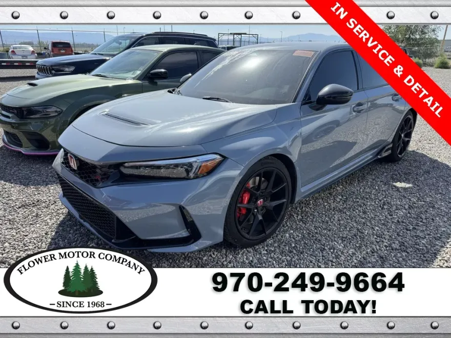 2023 Honda Civic Type R photo 1