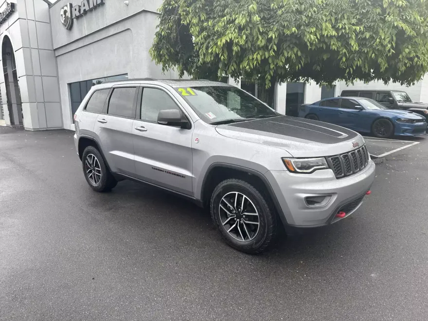 2021 Jeep Grand Cherokee Trailhawk photo 1