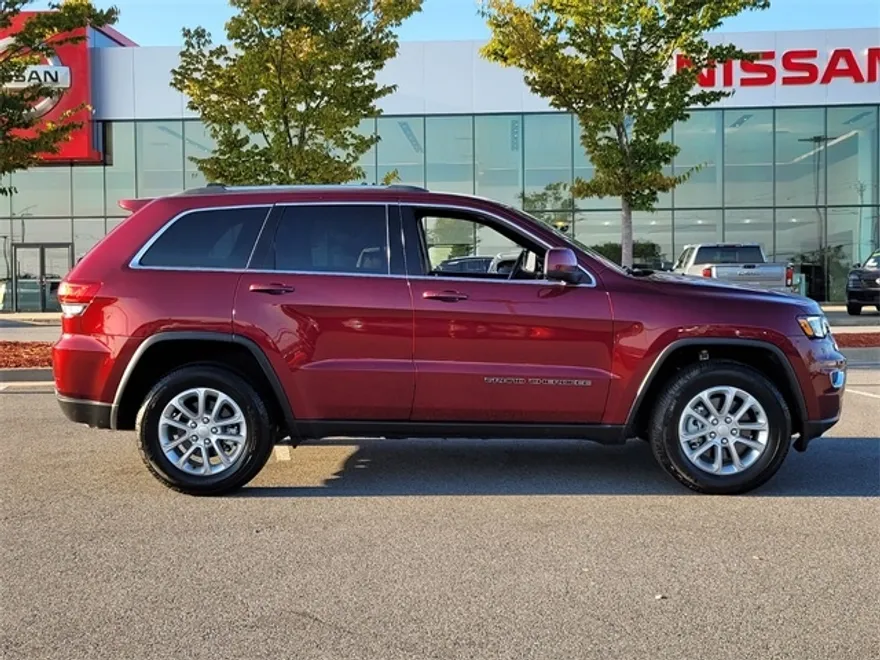 2021 Jeep Grand Cherokee Laredo E photo 1