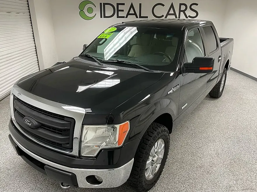 2013 Ford F-150 XLT photo 1