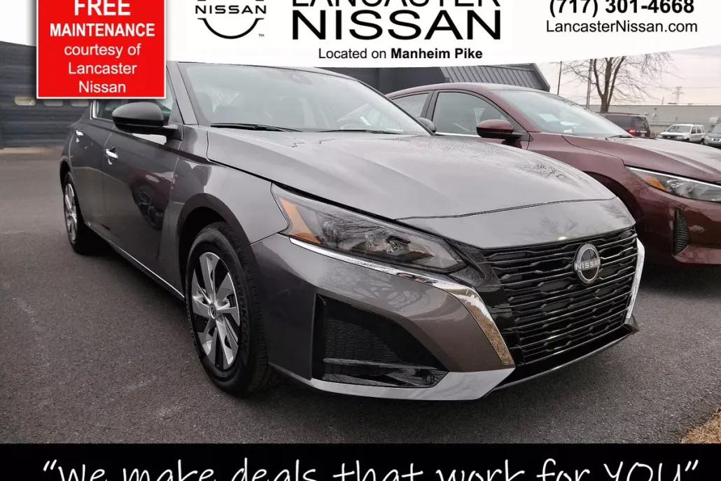 2025 Nissan Altima S photo 1