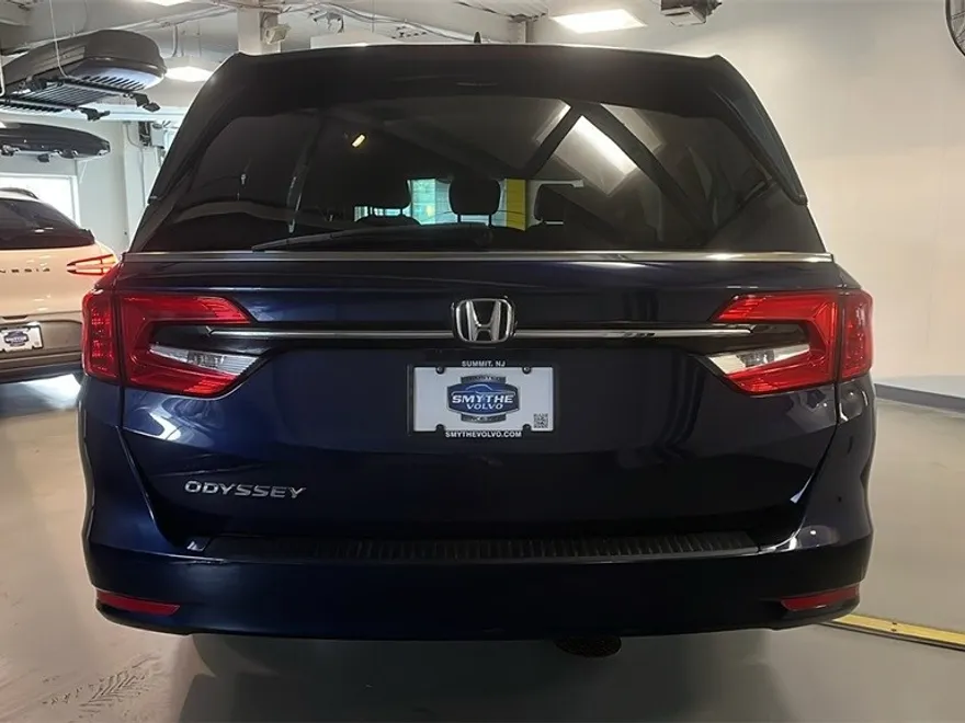 2022 Honda Odyssey EX photo 1