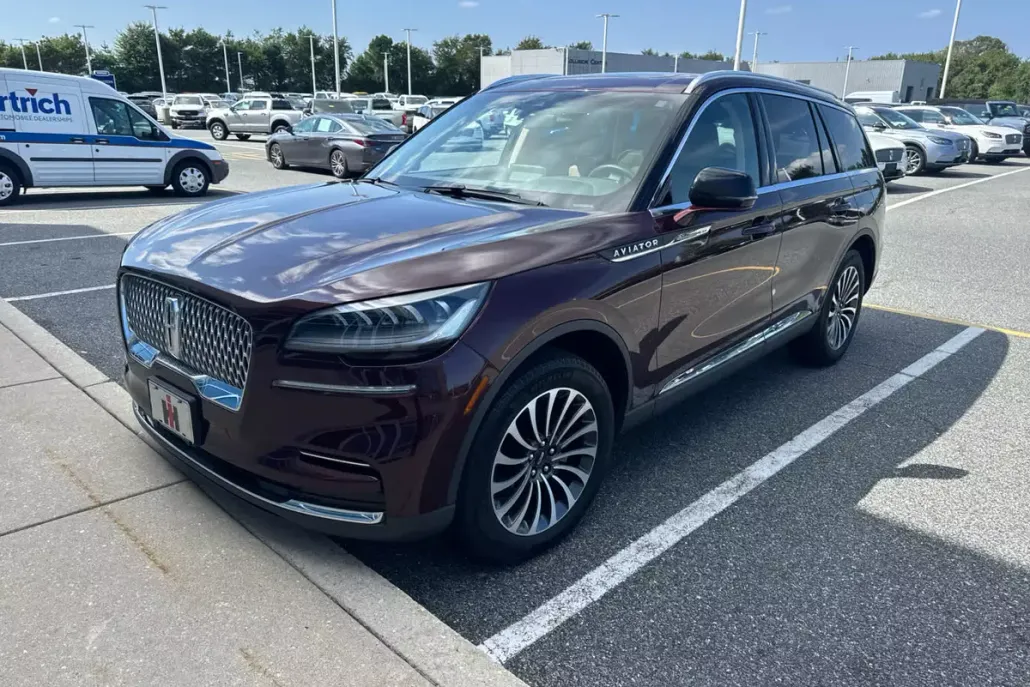 2022 Lincoln Aviator Standard photo 1