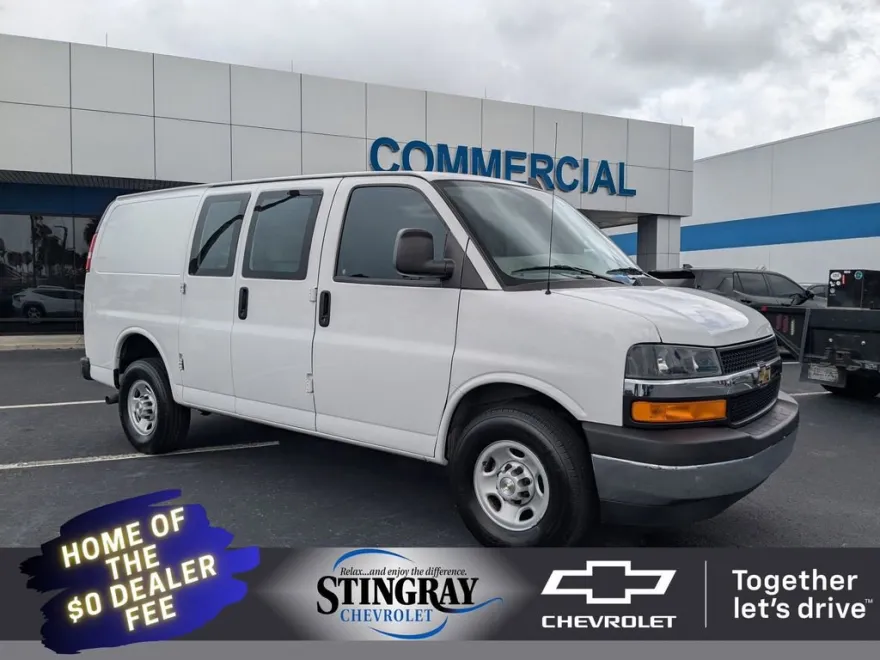 2023 Chevrolet Express Cargo 2500 photo 1