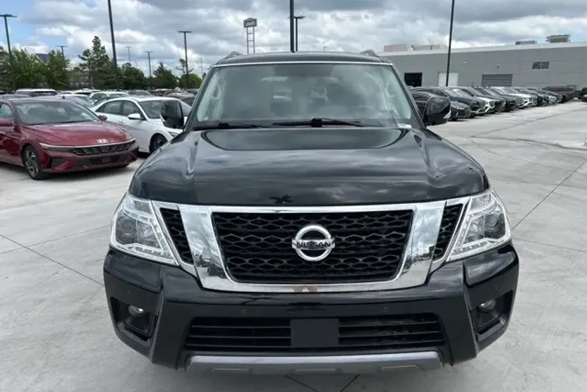 2020 Nissan Armada SV photo 1