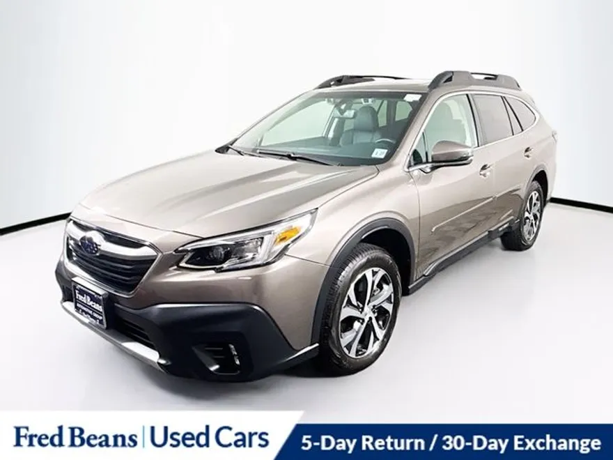 2022 Subaru Outback Limited photo 1