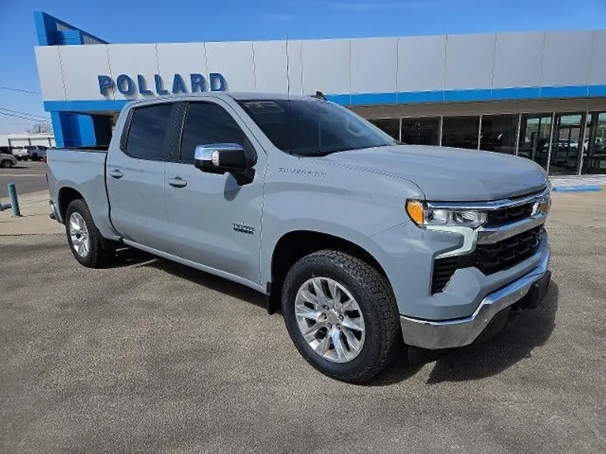 2024 Chevrolet Silverado 1500 LT photo 1