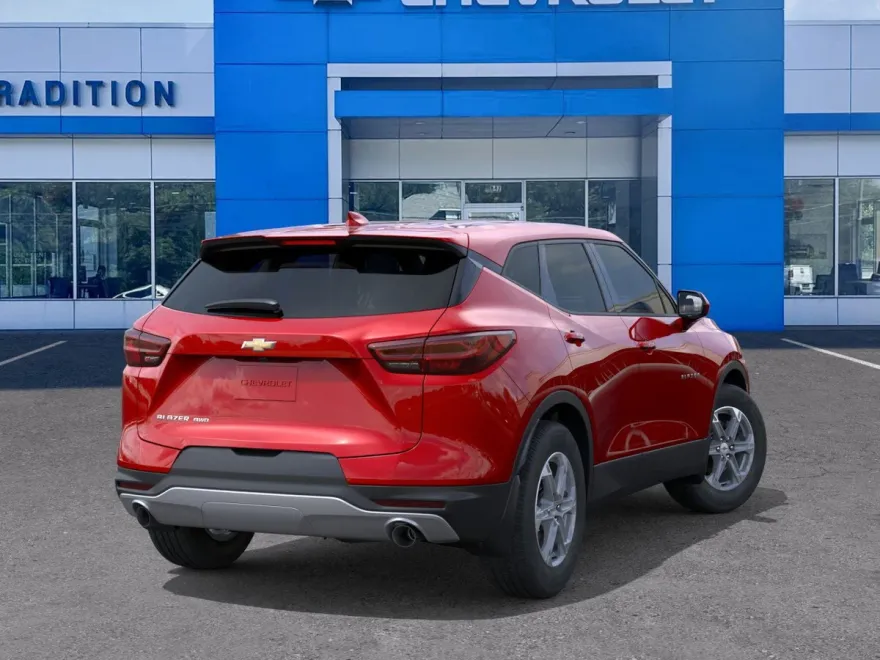 2025 Chevrolet Blazer 2LT photo 1