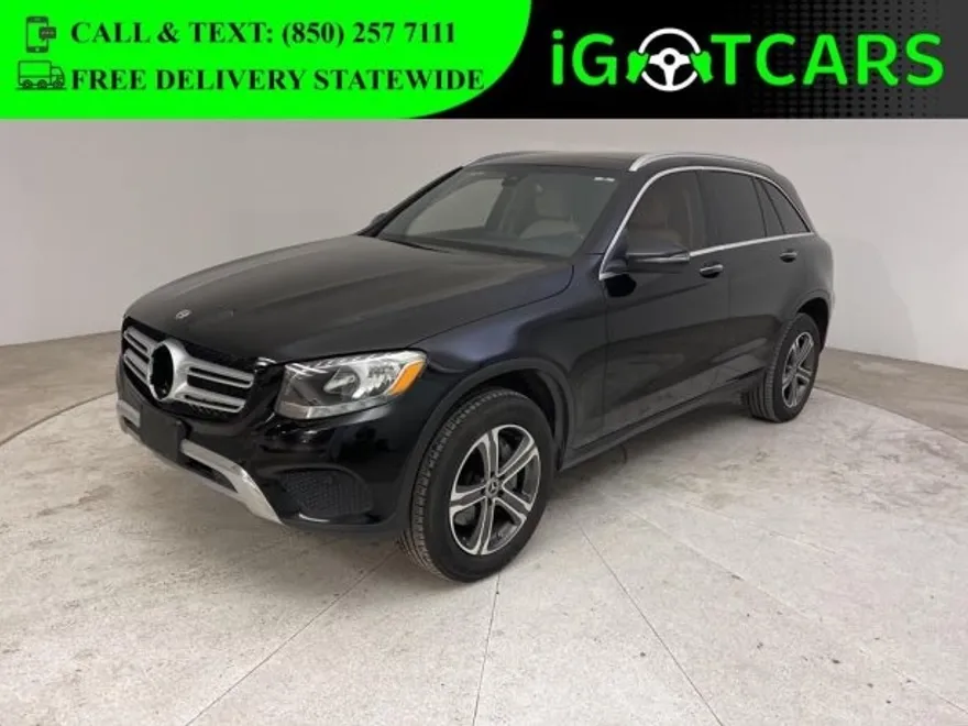2017 Mercedes Benz GLC 300 photo 1