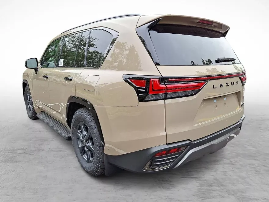 2025 Lexus LX photo 1