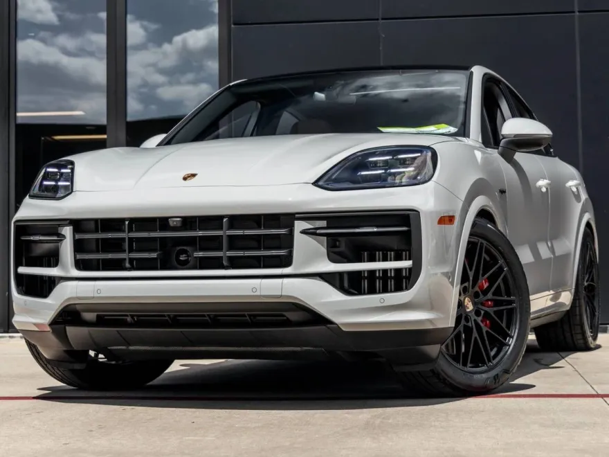 2026 Porsche Cayenne S E-Hybrid Coupe photo 1