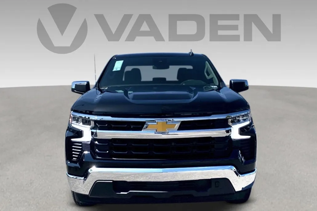 2025 Chevrolet Silverado 1500 LT photo 1