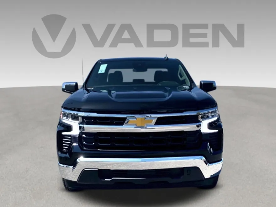 2025 Chevrolet Silverado 1500 LT photo 1